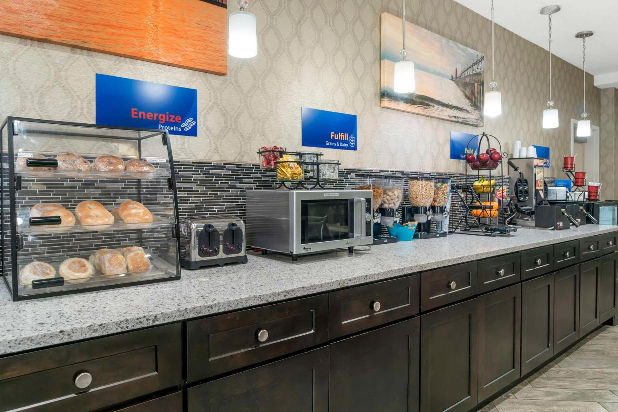 Best Western Beacon Inn Grand Haven Eksteriør bilde